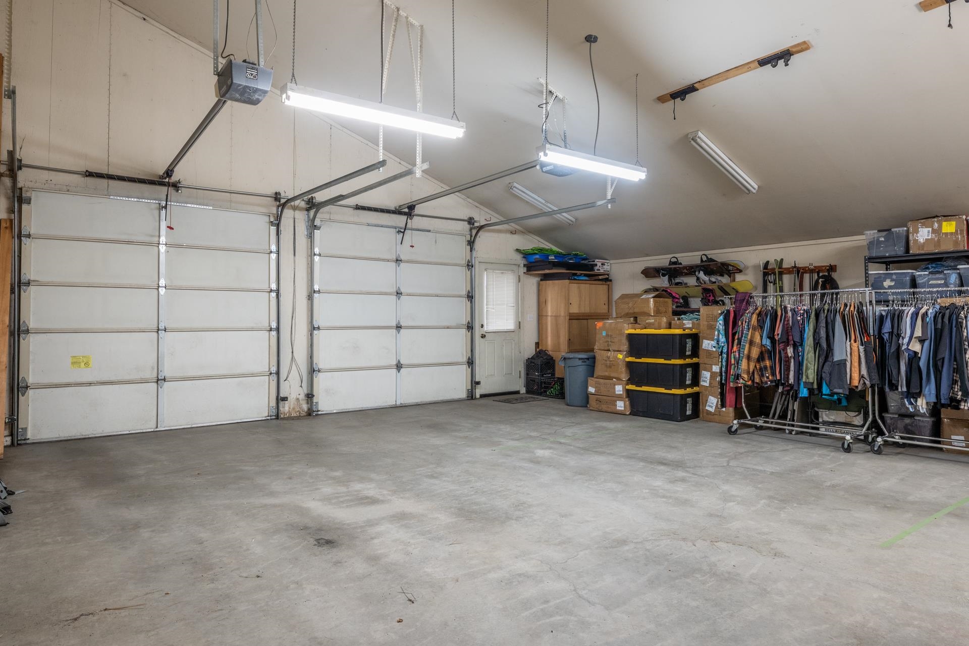 207 Joaquin Road Mammoth Lakes, CA 93546 - Photo 32 of 37