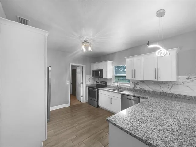 $330,000 | 2812 Tom Brewer Lane, Plant City, FL 33566