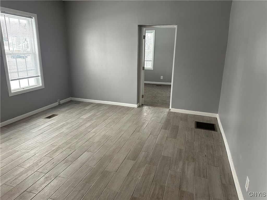 521 Floyd Avenue Rome, NY 13440 - Photo 4 of 6