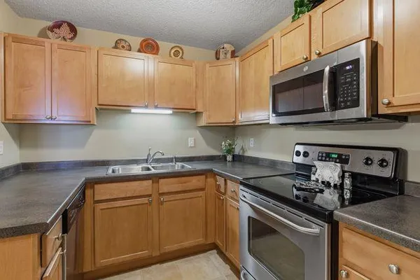 $120,000 | 4680 Tower Street Southeast, Unit 309, Prior Lake, MN 55372