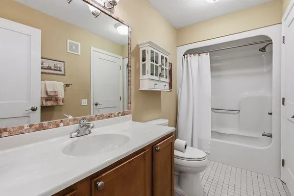 $120,000 | 4680 Tower Street Southeast, Unit 309, Prior Lake, MN 55372