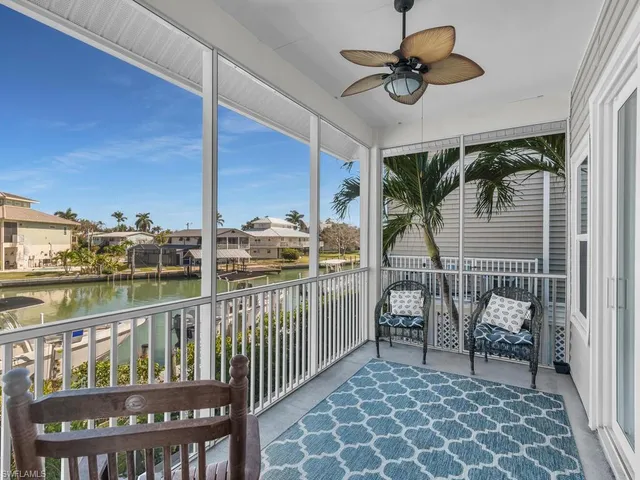 $899,500 | 366 Angler Drive, Unit 1602, Goodland, FL 34140