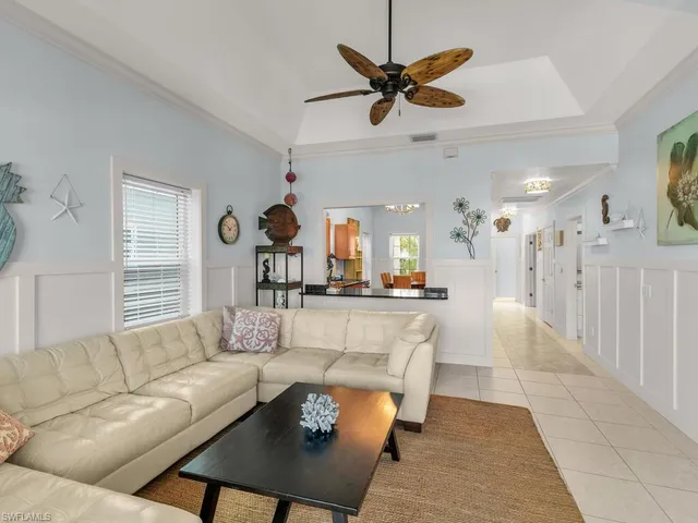 $899,500 | 366 Angler Drive, Unit 1602, Goodland, FL 34140