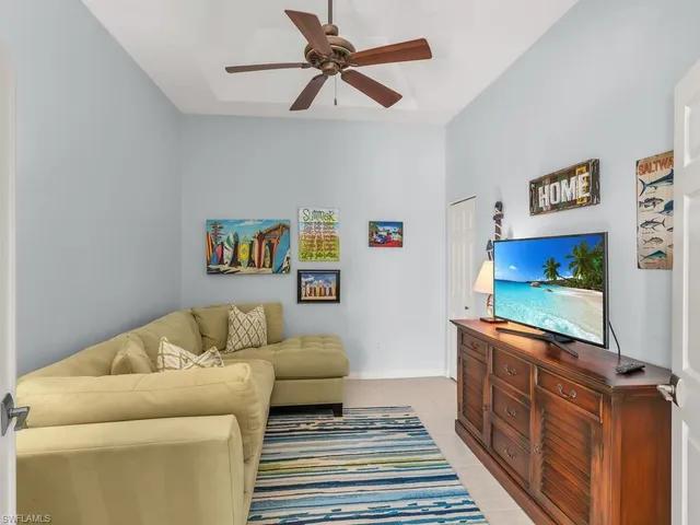 $899,500 | 366 Angler Drive, Unit 1602, Goodland, FL 34140