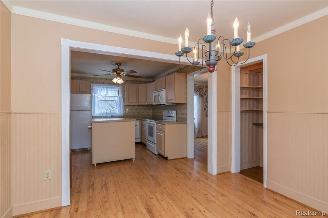 111 East Predmore Road Oakland, MI 48363 - Photo 13 of 34 15_DSC_5675_mls.jpg