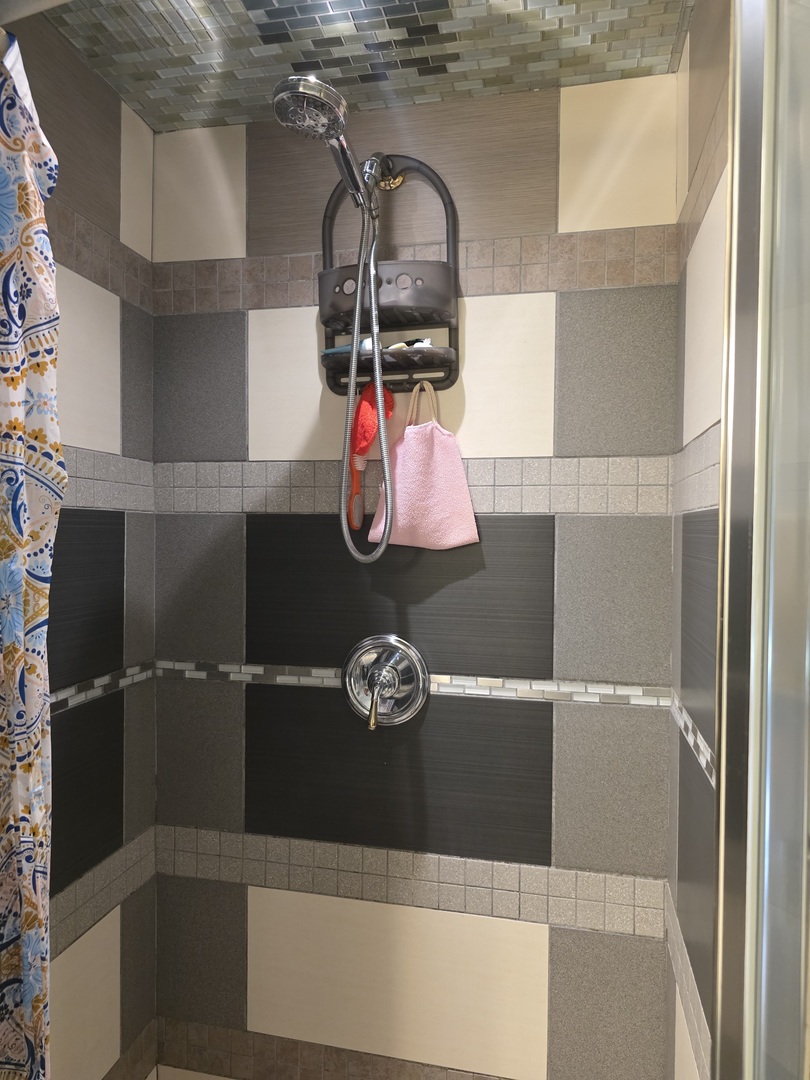 38433 North 5th Avenue Spring Grove, IL 60081 - Photo 12 of 44 a close view of water heater room