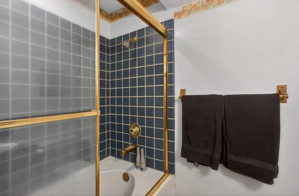 $824,500 | 7731 Winding Way, Fair Oaks, CA 95628