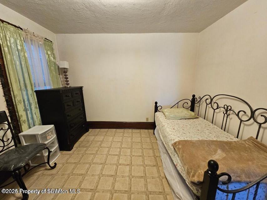 80 Spring Street Carbondale, PA 18407 - Photo 19 of 41 BED 22 - Copy