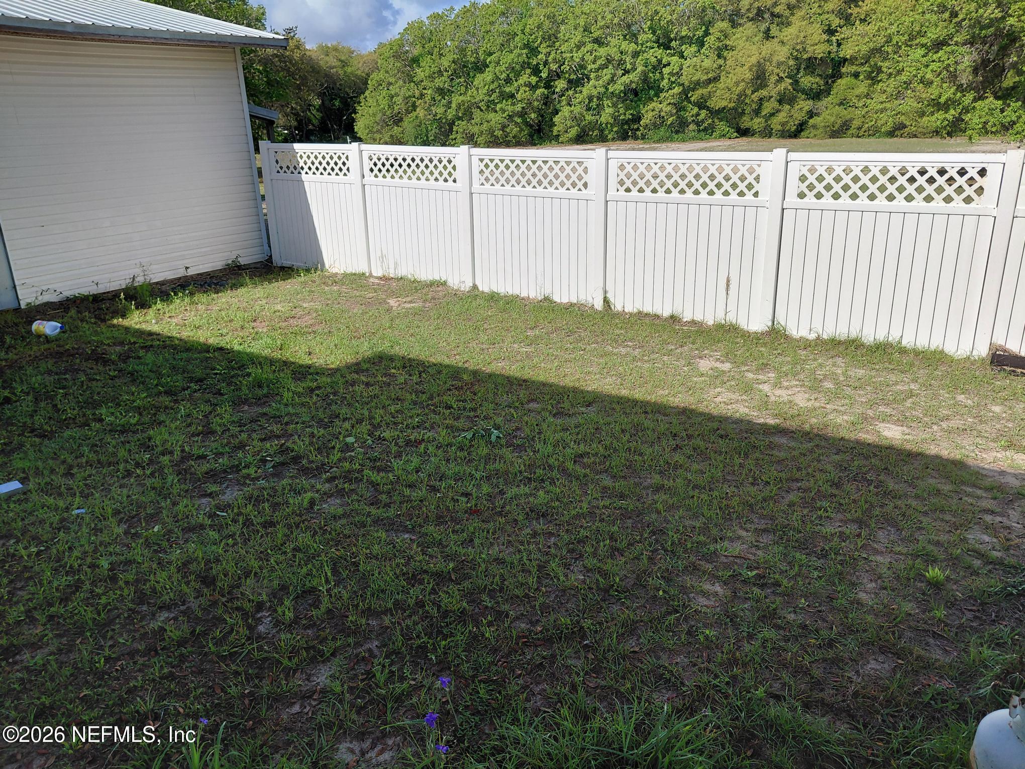 118 Robin Road Pomona Park, FL 32181 - Photo 19 of 40 118 Fence