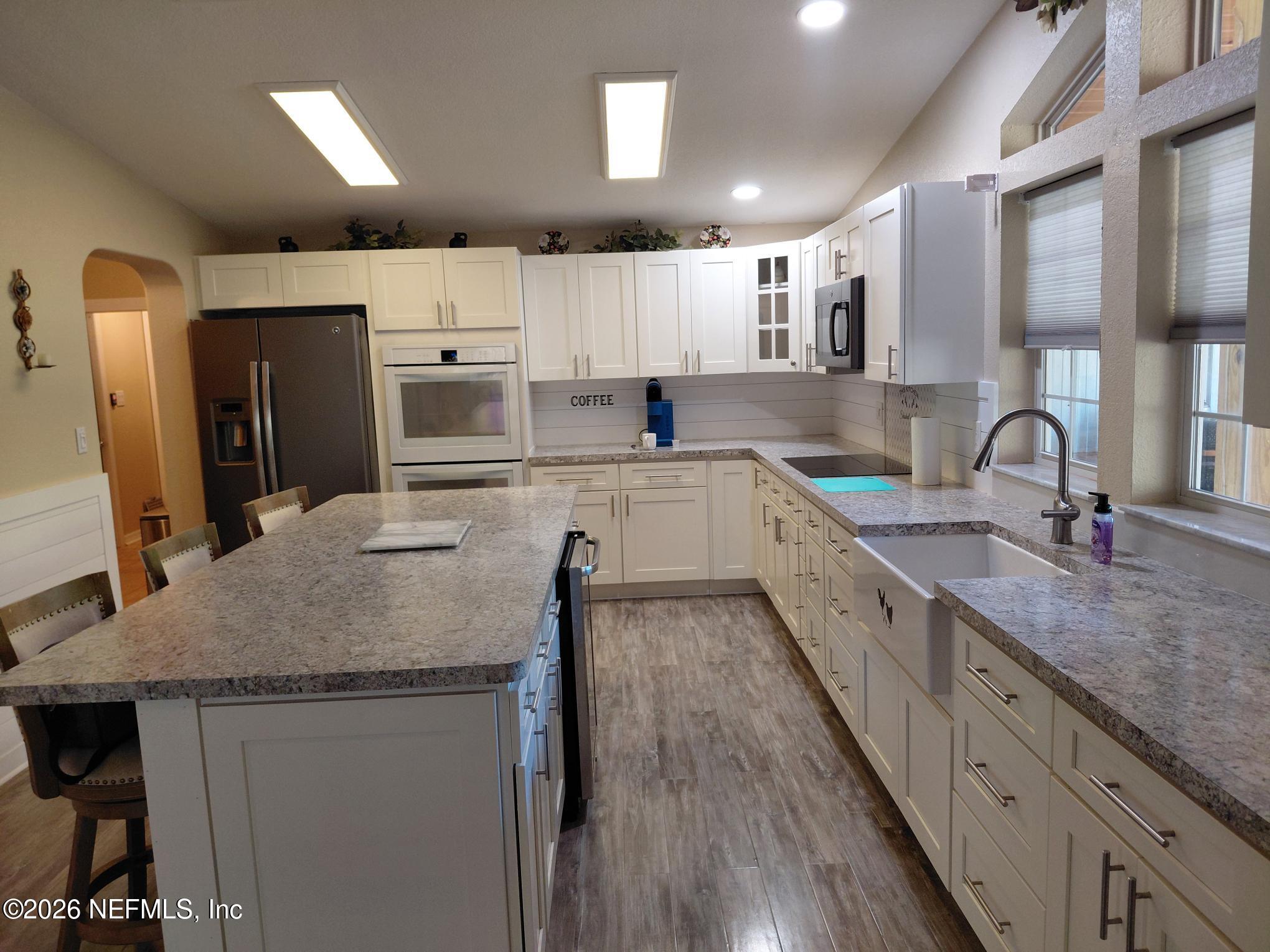 118 Robin Road Pomona Park, FL 32181 - Photo 24 of 40 118 Kitchen 2
