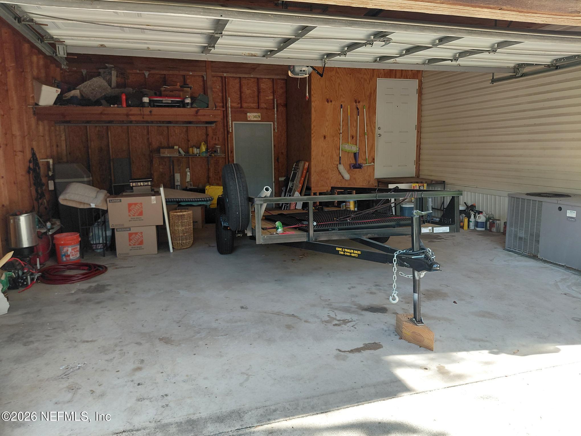118 Robin Road Pomona Park, FL 32181 - Photo 32 of 40 118 Garage