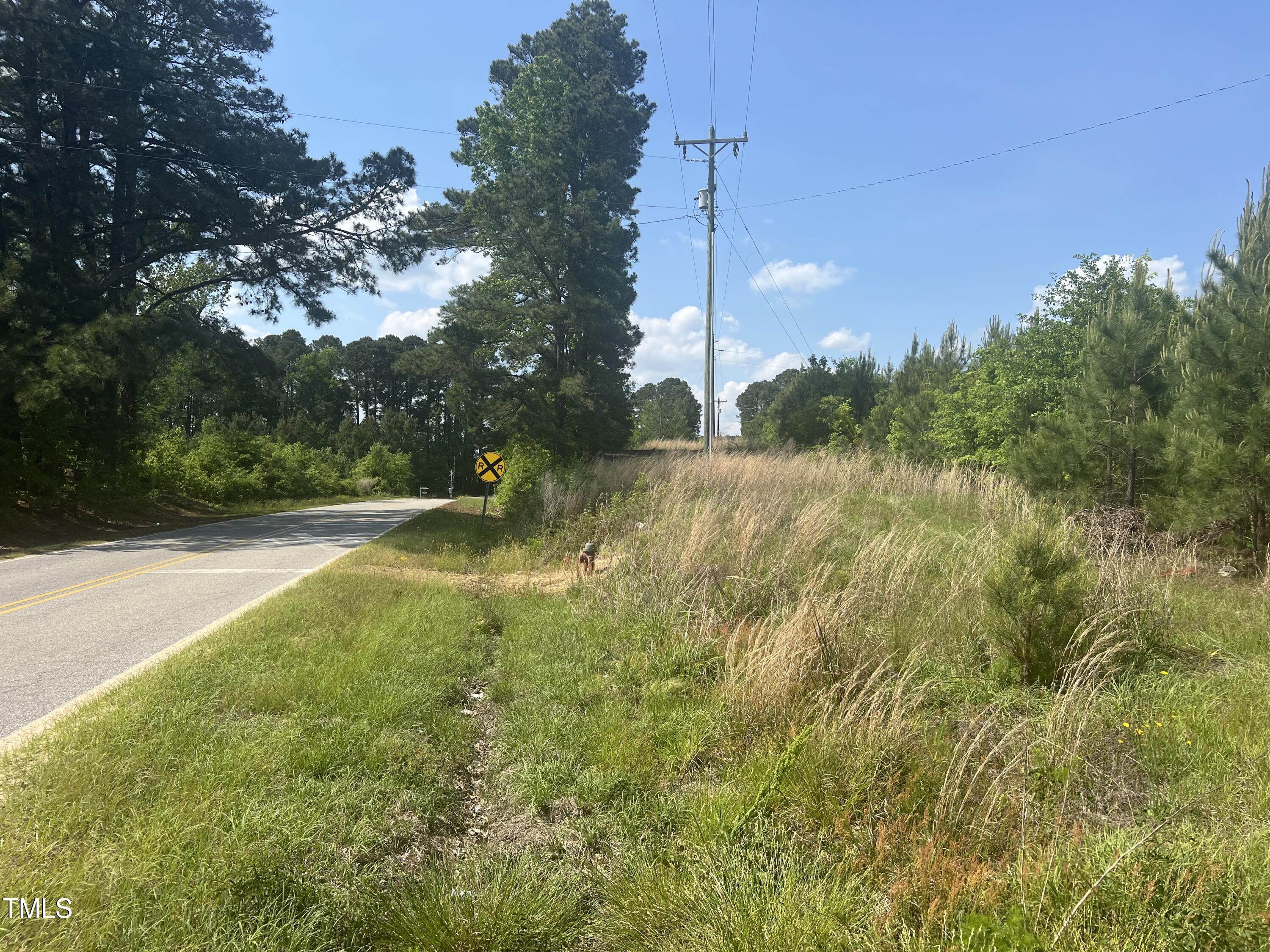 248 A Gilbert Road Benson, NC 27504 - Photo 5 of 6 Road Frontage