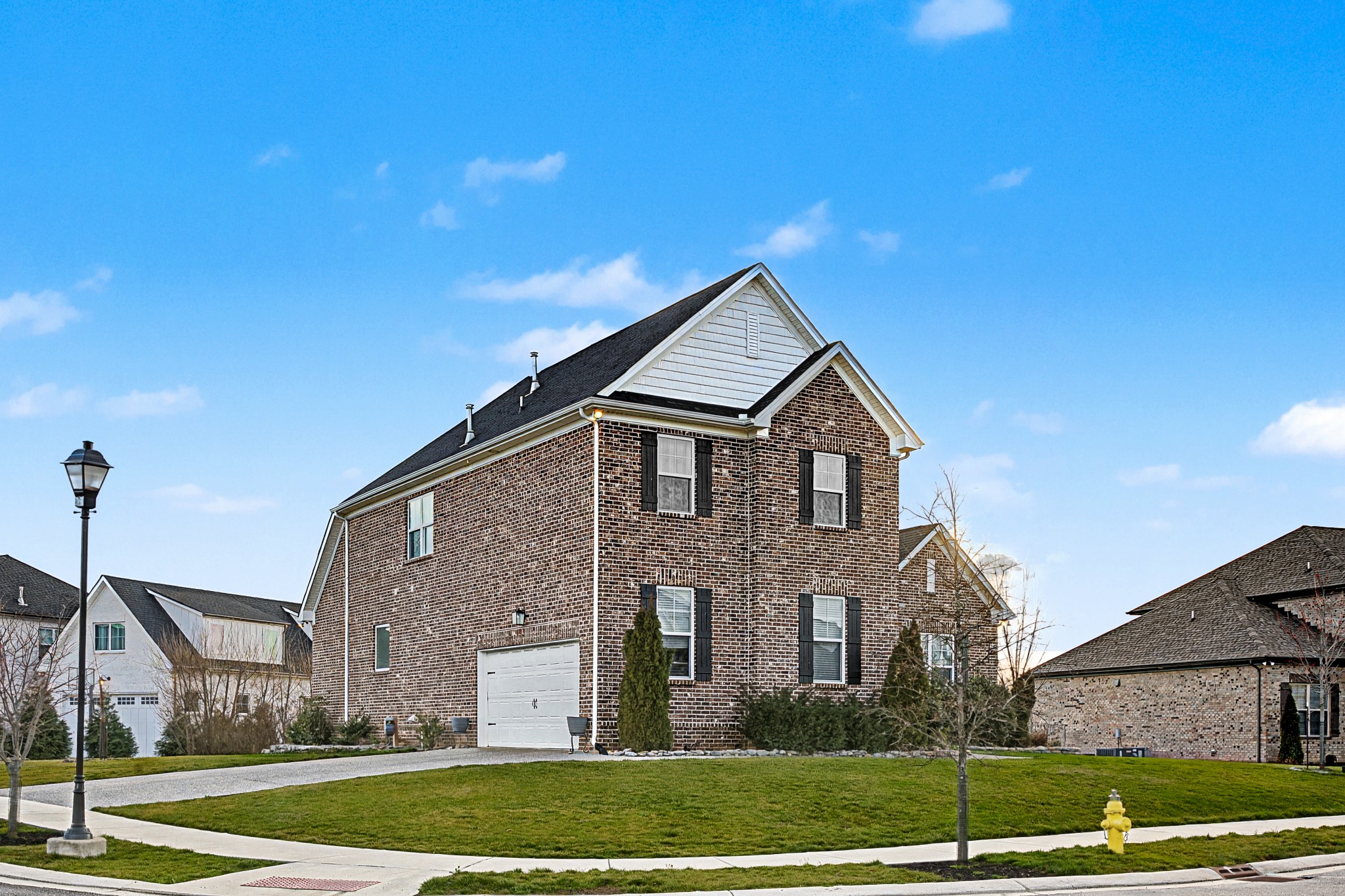 143 Compton Street Gallatin, TN 37066 - Photo 3 of 39