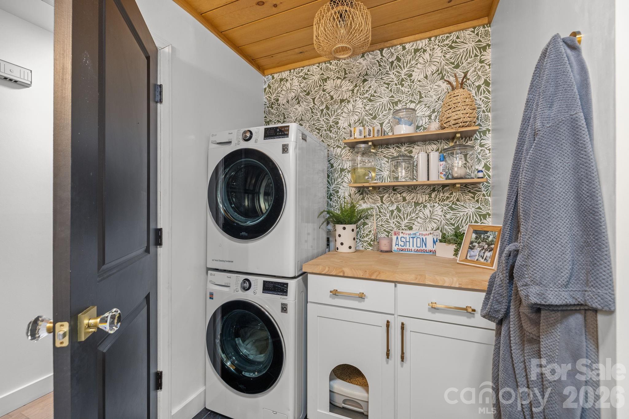 318 Queens Road, Unit 11 Charlotte, NC 28204 - Photo 19 of 35