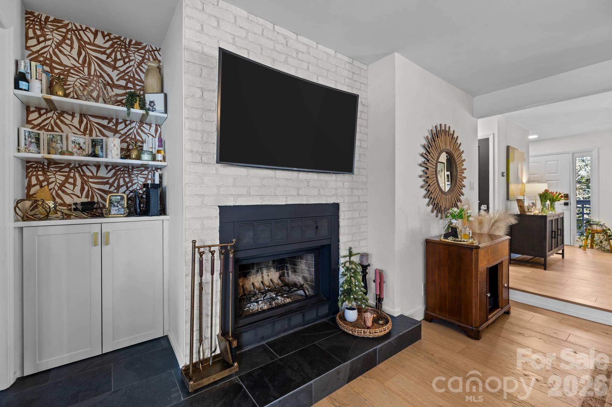 318 Queens Road, Unit 11 Charlotte, NC 28204 - Photo 6 of 35