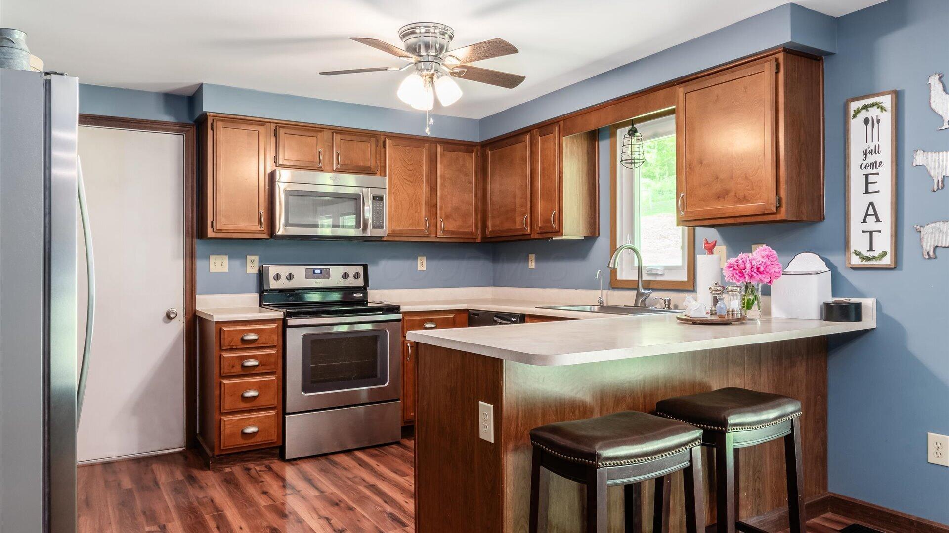 385 Irish Ridge Road Philo, OH 43771 - Photo 11 of 53 Eat-in Kitchen