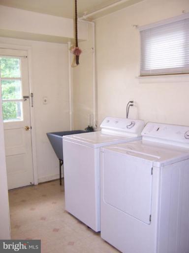 302 Sisson Street Silver Spring, MD 20902 - Photo 19 of 30 Mudroom with large closet for storage