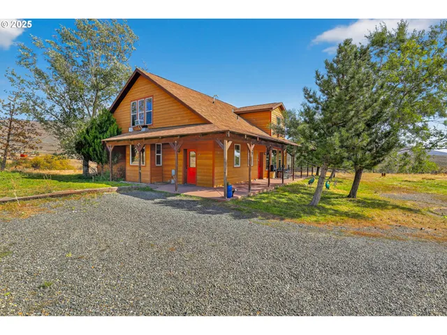 $579,900 | 50251 Bennett Lane, Baker City, OR 97814