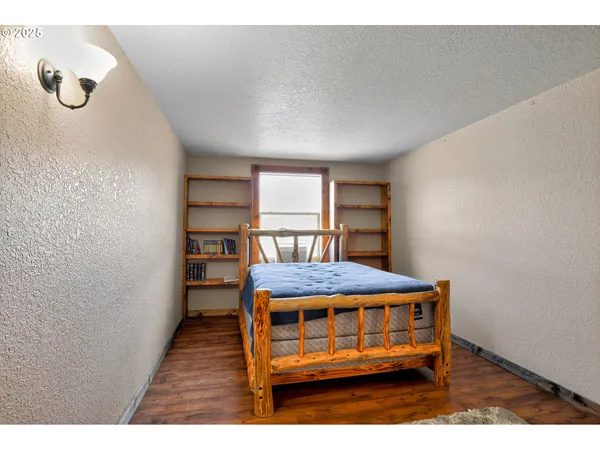 $559,900 | 50251 Bennett Lane, Baker City, OR 97814