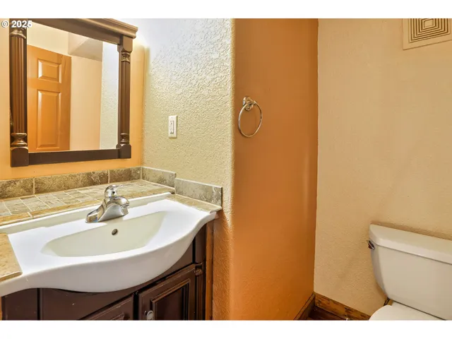 $579,900 | 50251 Bennett Lane, Baker City, OR 97814