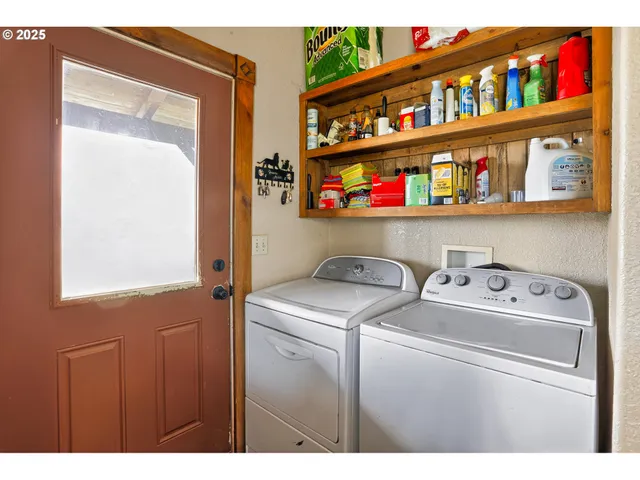 $579,900 | 50251 Bennett Lane, Baker City, OR 97814