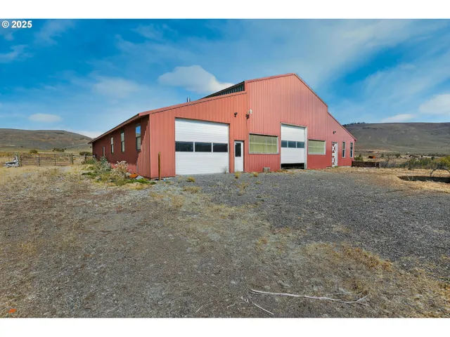 $579,900 | 50251 Bennett Lane, Baker City, OR 97814