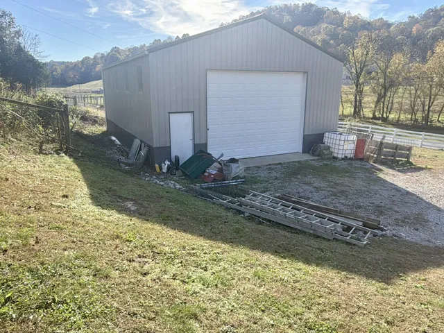 $434,900 | 255 St Mary's Road, Buffalo Valley, TN 38548