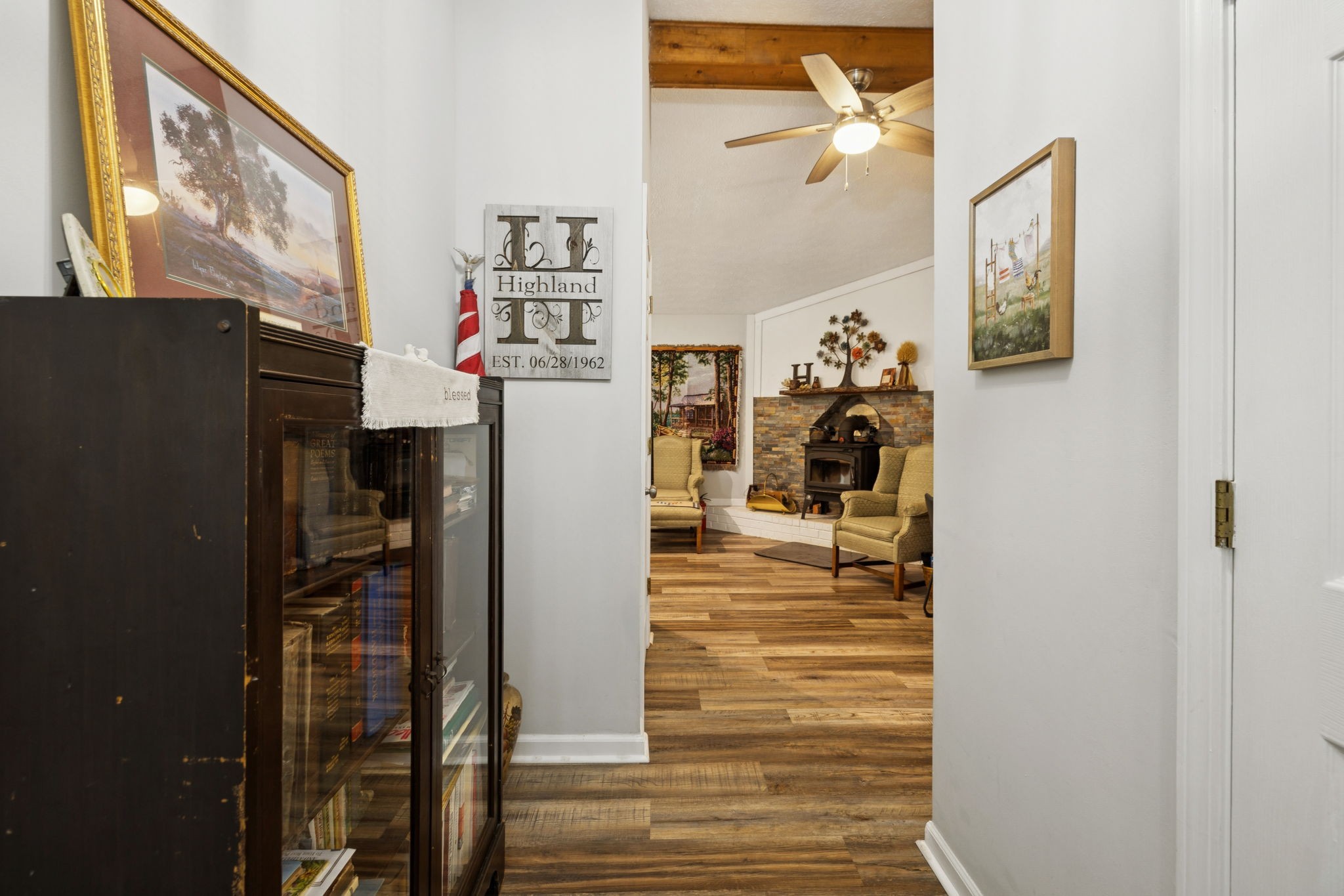255 St Mary's Road Buffalo Valley, TN 38548 - Photo 9 of 61 a view of a hallway with dining area