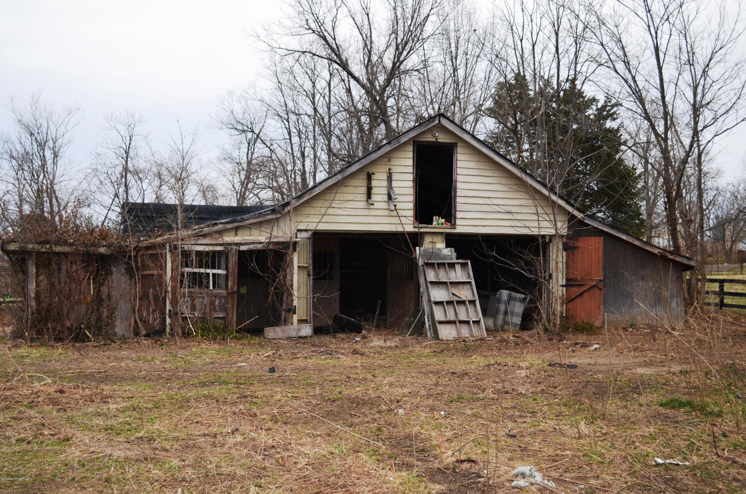 3411 Chenoweth Run Road Louisville, KY 40299 - Photo 7 of 9 f barn