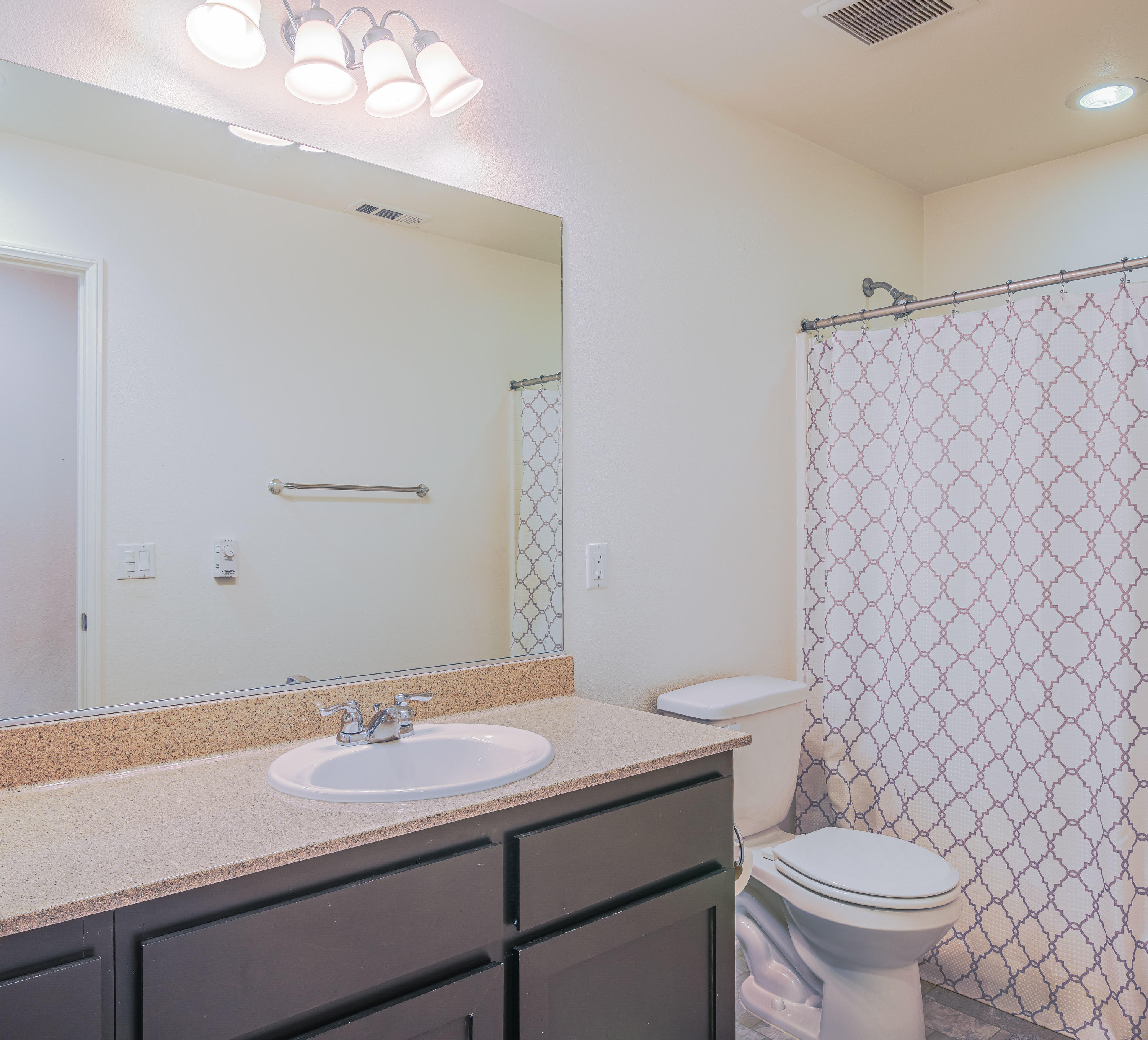 4359 Amanecer Drive Riverside, CA 92504 - Photo 12 of 19 Interior (13 of 14)