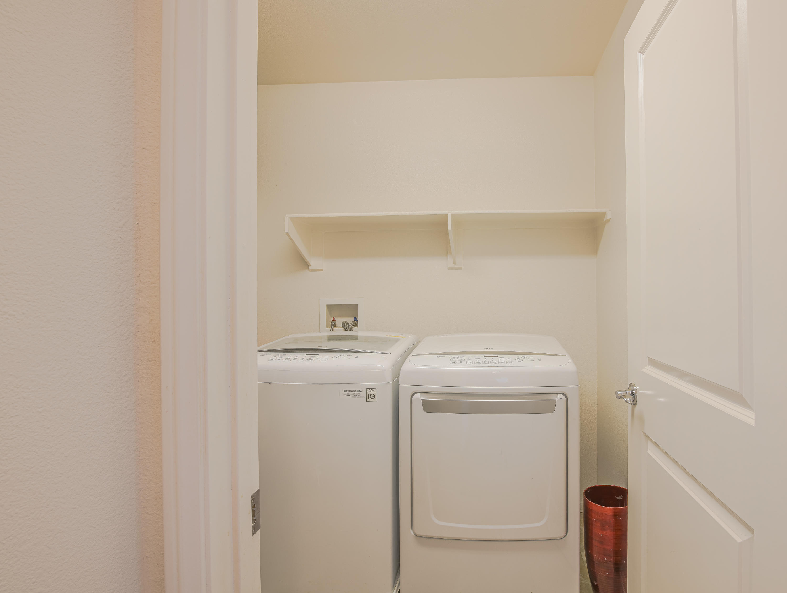 4359 Amanecer Drive Riverside, CA 92504 - Photo 15 of 19 Interior (14 of 14)