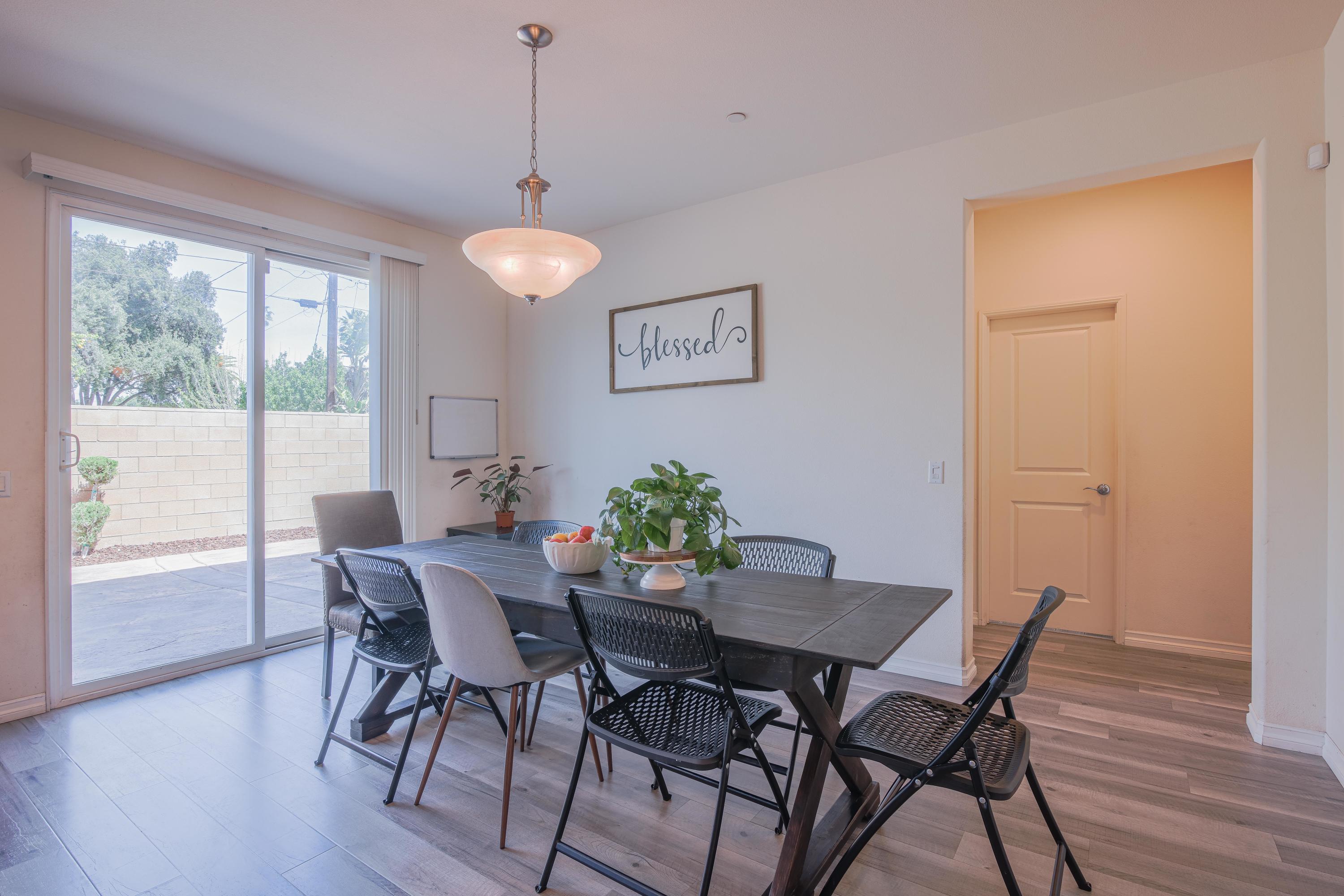 4359 Amanecer Drive Riverside, CA 92504 - Photo 6 of 19 Interior (5 of 14)