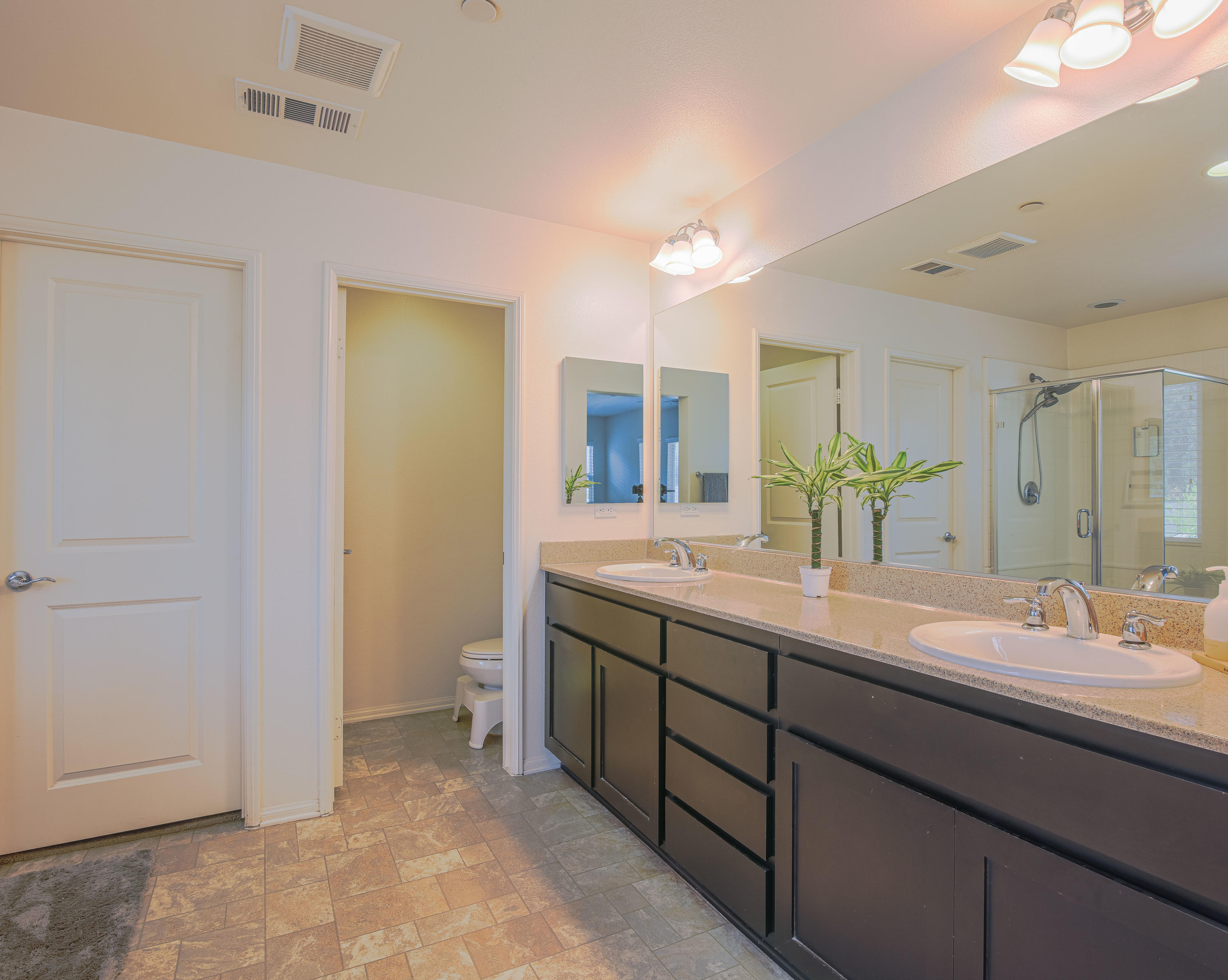 4359 Amanecer Drive Riverside, CA 92504 - Photo 8 of 19 Interior (9 of 14)