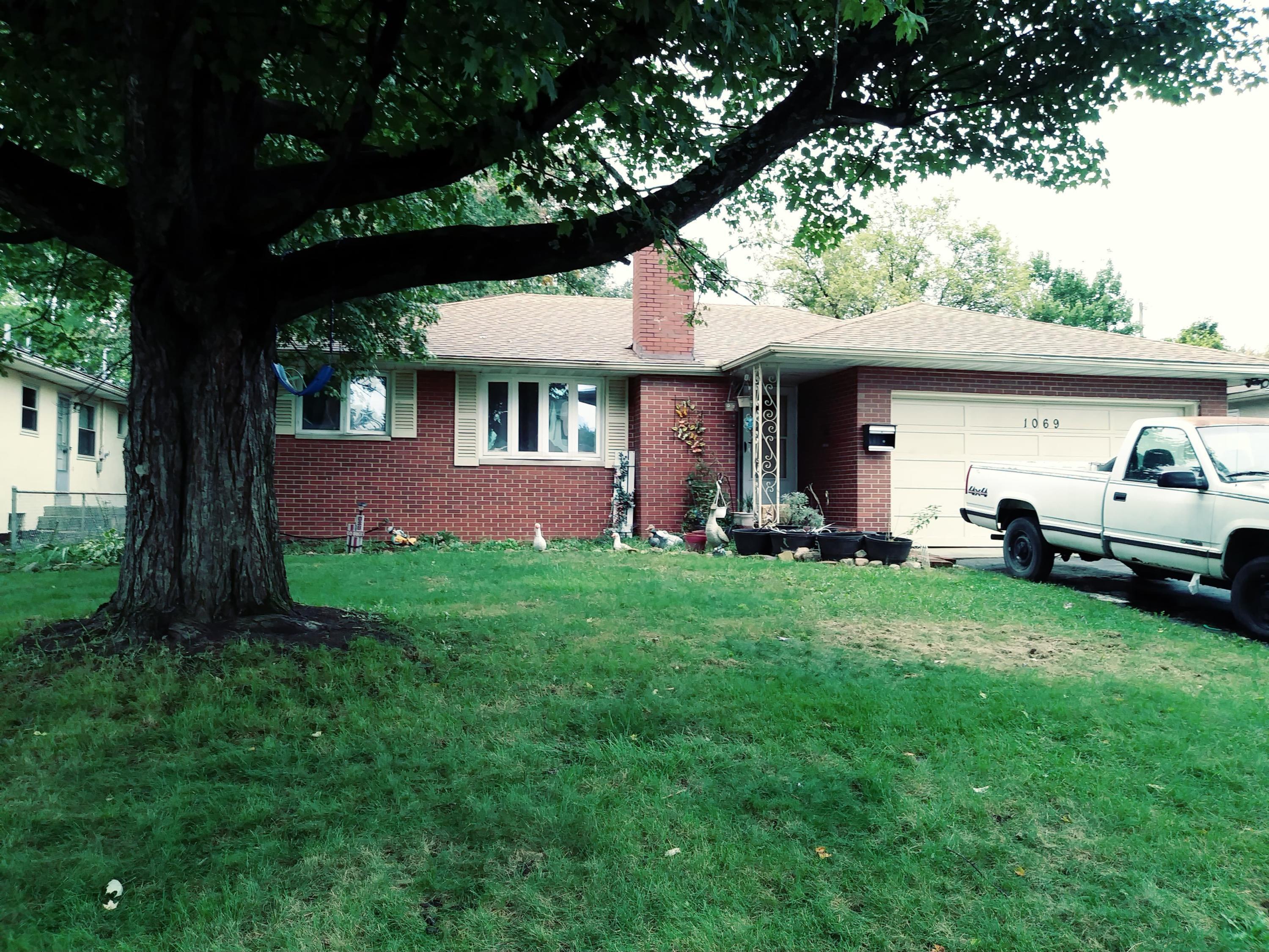 1069 Runyon Road Columbus, OH 43227 - Photo 1 of 4 Gallery Image 1