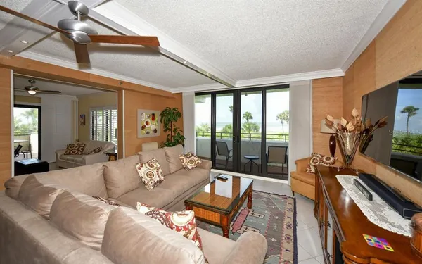 $10,000 | 1485 Gulf Of Mexico Drive, Unit 109, Longboat Key, FL 34228