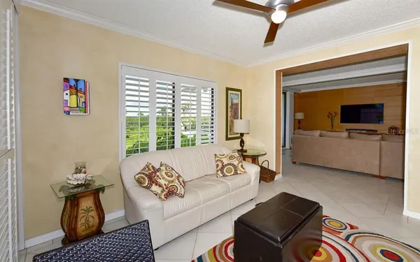 $10,000 | 1485 Gulf Of Mexico Drive, Unit 109, Longboat Key, FL 34228