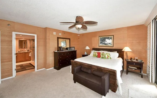 $10,000 | 1485 Gulf Of Mexico Drive, Unit 109, Longboat Key, FL 34228