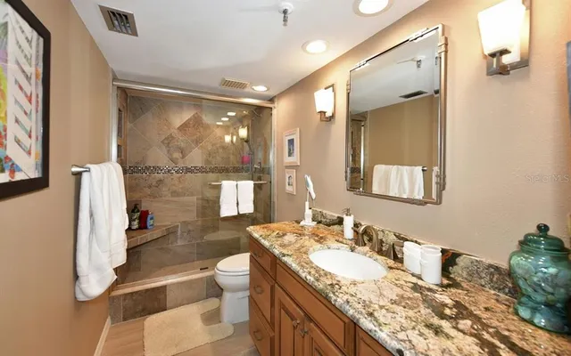 $10,000 | 1485 Gulf Of Mexico Drive, Unit 109, Longboat Key, FL 34228