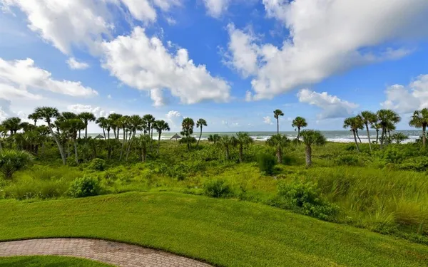 $10,000 | 1485 Gulf Of Mexico Drive, Unit 109, Longboat Key, FL 34228