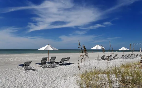 $10,000 | 1485 Gulf Of Mexico Drive, Unit 109, Longboat Key, FL 34228