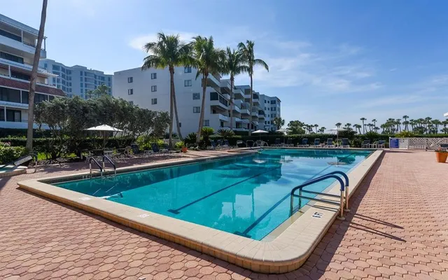 $10,000 | 1485 Gulf Of Mexico Drive, Unit 109, Longboat Key, FL 34228