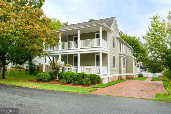 $895,000 | 104 Stewart Street, Oxford, MD 21654