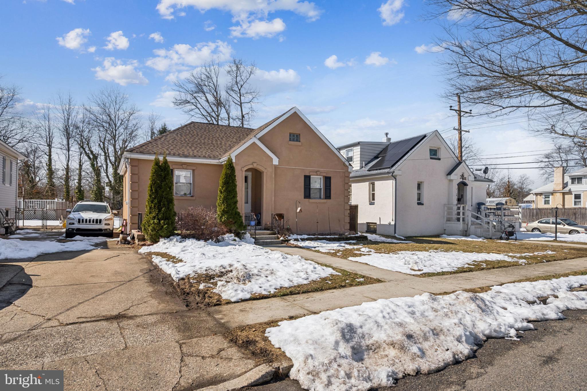 206 South Maple Avenue Maple Shade, NJ 08052 - Photo 2 of 25