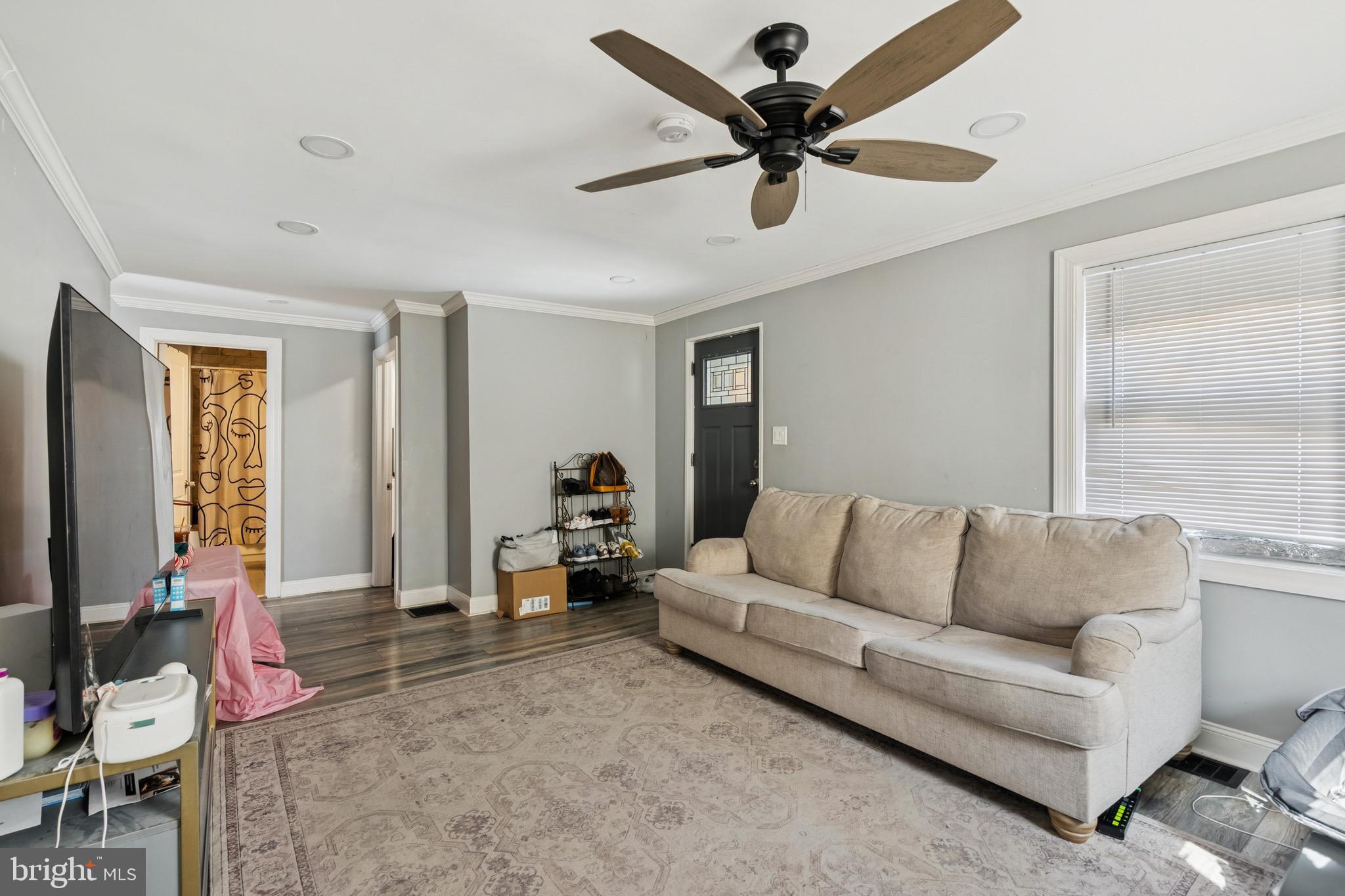 206 South Maple Avenue Maple Shade, NJ 08052 - Photo 4 of 25