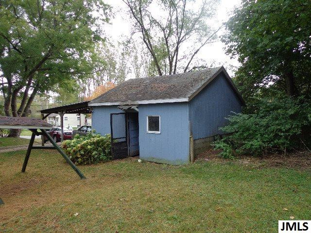 758 South Sutton Road Jackson, MI 49203 - Photo 5 of 25 Photo 5