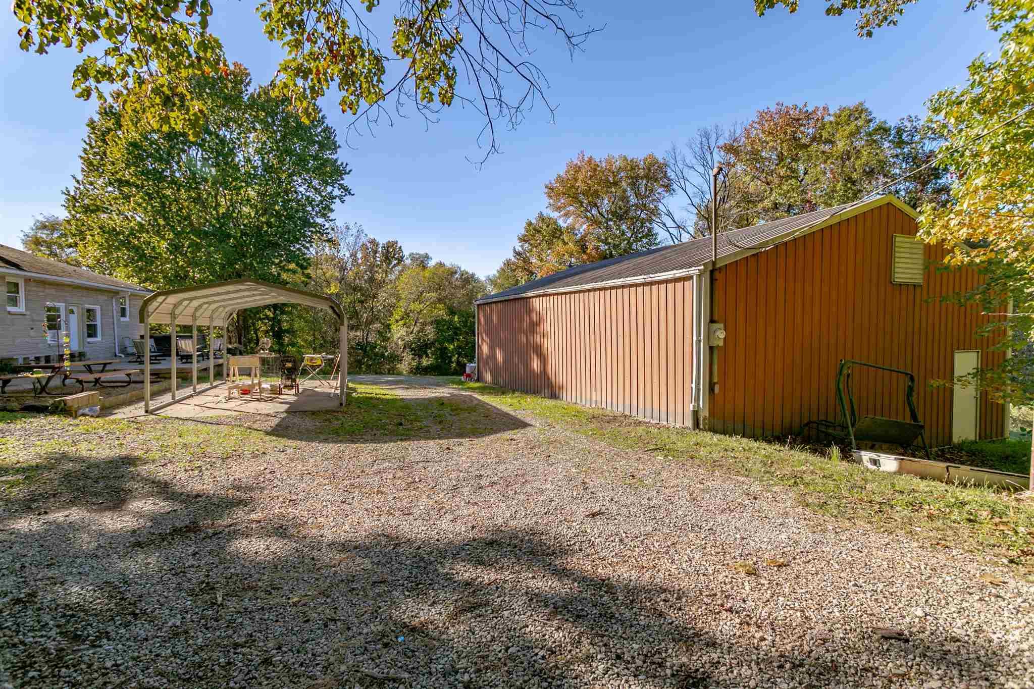 6499 Yankeetown Road Boonville, IN 47601 - Photo 5 of 36 Gallery Image 5
