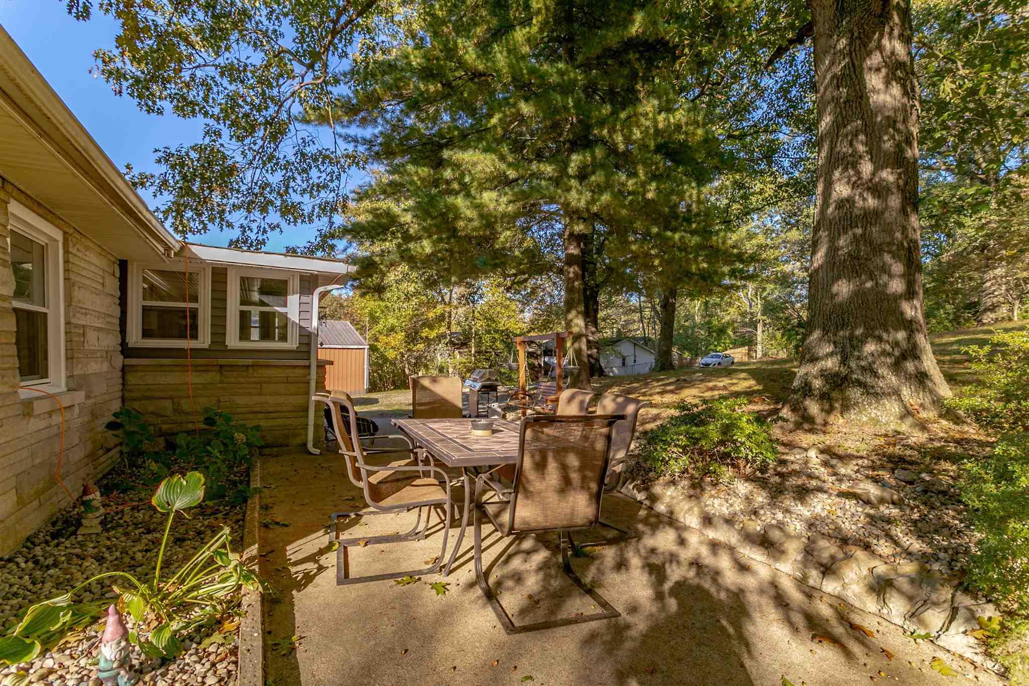 6499 Yankeetown Road Boonville, IN 47601 - Photo 10 of 36 Gallery Image 10