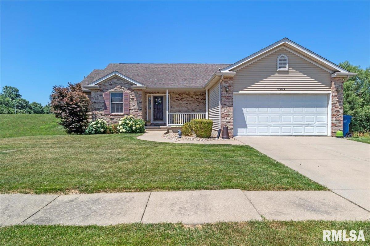 2909 Tanner Road Springfield, IL 62702 - Photo 2 of 39