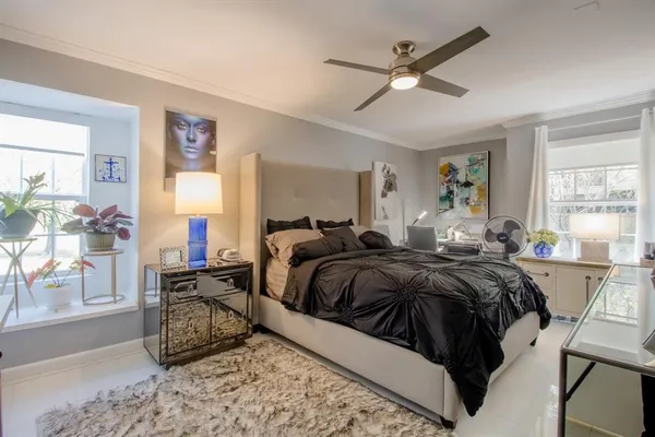 $1,995 | 5200 Martel Avenue, Unit 6A, Dallas, TX 75206