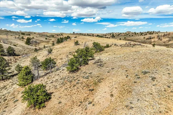 $100,000 | 9 Bear Ridge Road, Buford, WY 82052